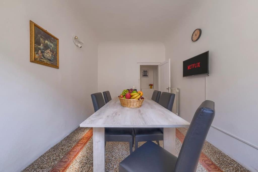 Appartamento Nel Cuore Di Firenze + Wifi+Aria Condizionata +Netflix Экстерьер фото