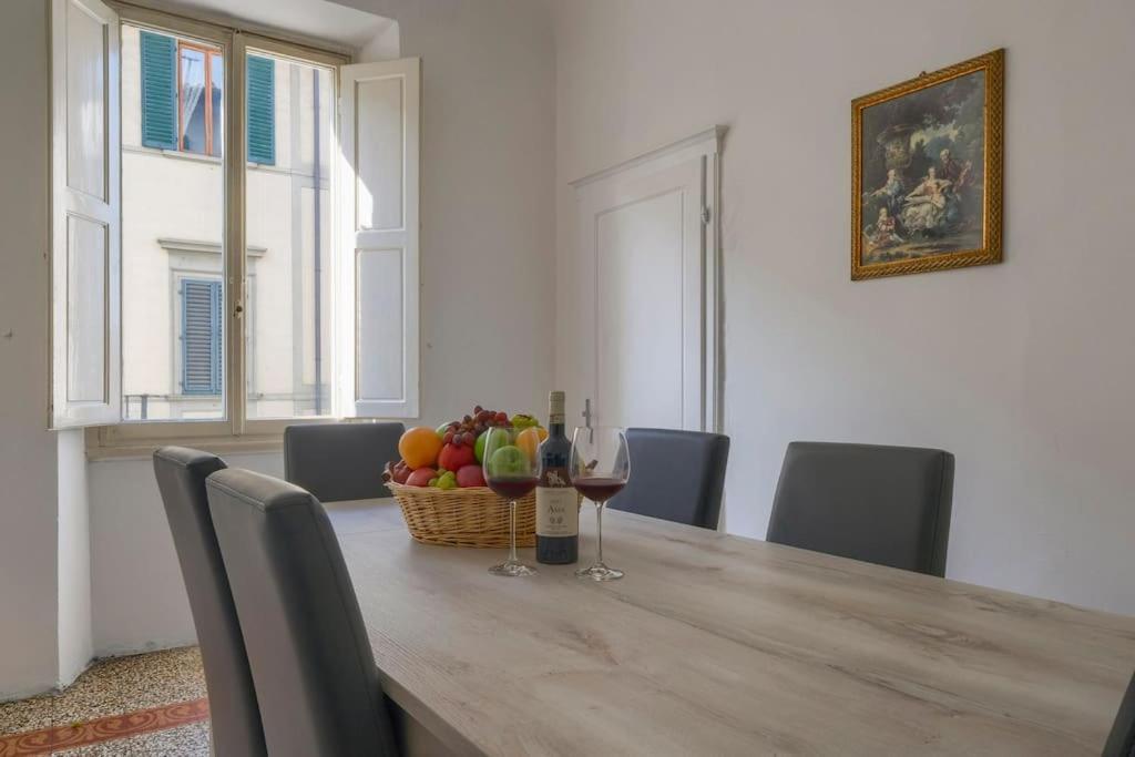 Appartamento Nel Cuore Di Firenze + Wifi+Aria Condizionata +Netflix Экстерьер фото